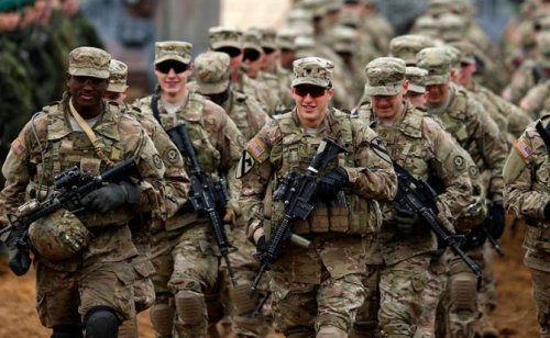 США ставят Европу под ружье: Почему EUCOM обновил военную стратегию?