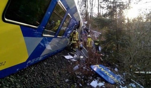 При столкновении пассажирских поездов в Баварии пострадало 150 человек