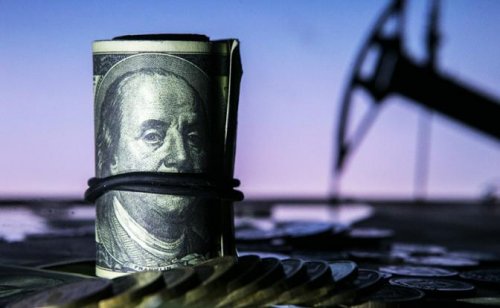 Конец нефтедоллара: Что повлечет отказ Ирана от американской валюты в расчетах за нефть?