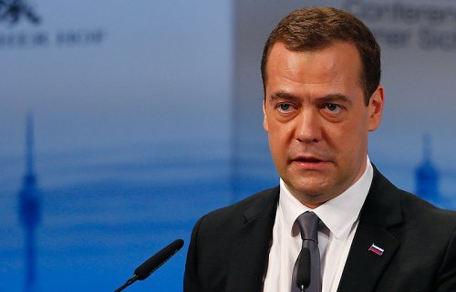 Медведев констатировал начало новой холодной войны между Россией и НАТО