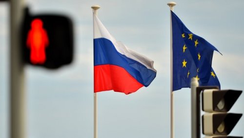 Санкции уменьшили товарооборот России и ЕС в два раза