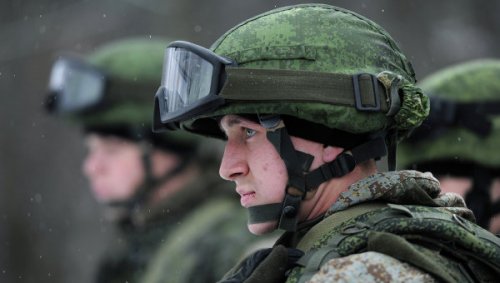 Военные на Северном Кавказе получили тысячу комплектов "Ратника"