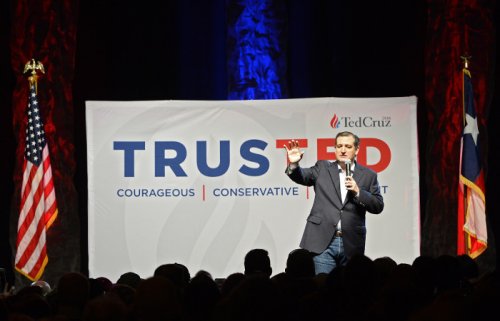 Тед Круз призвал республиканцев объединиться против Трампа