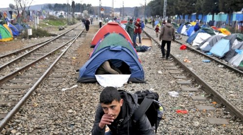 Словения закрыла границу для транзита беженцев