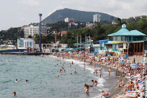 Спрос на путевки в Крым вырос на 200%