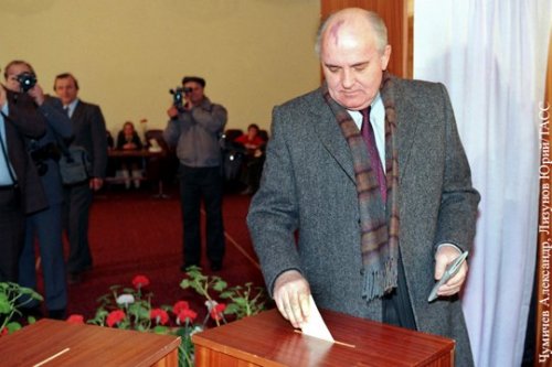 Референдумом «о сохранении СССР» власть обманула народ дважды