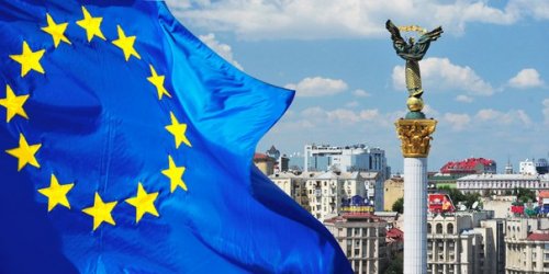 Премьер Финляндии: ЕС летом пересмотрит оценку ситуации на Украине 