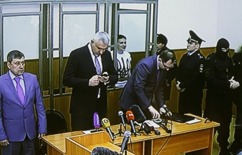 Надежду Савченко признали виновной в гибели российских журналистов под Луганском
