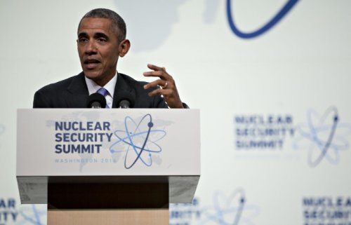 Обама заявил о желании продолжать ядерное разоружение