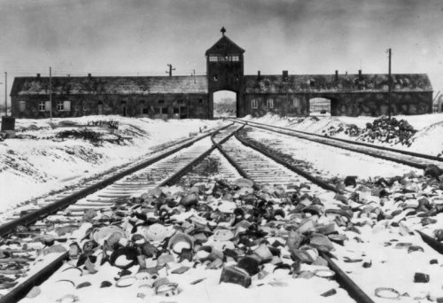 11 апреля отмечается Международный день освобождения узников фашистских концлагерей