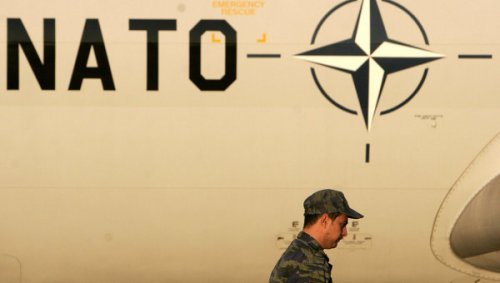 Обама намерен призвать Германию усилить восточные границы НАТО
