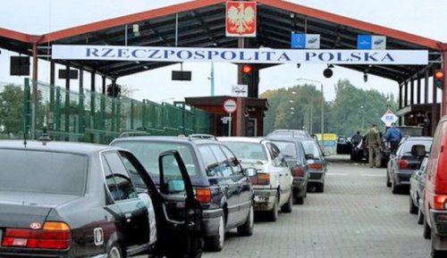 Польша планирует летом ввести контроль на границах с ЕС