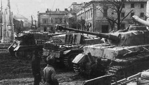Ис-2 против «Королевских тигров»: с чем наша армия пришла к Берлину