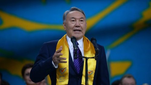Назарбаев пообещал не допустить в Казахстане "украинского сценария"
