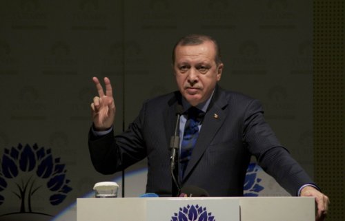 Эрдоган подал в суд на главу немецкого издательского дома Axel Springer