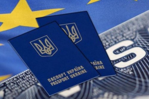 Европарламент отложил обсуждение безвизового режима для Украины