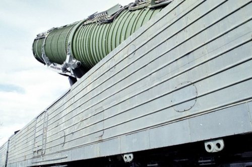 Зачем Россия возрождает ракетные поезда