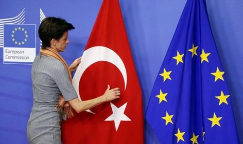 Еврокомиссия: Безвизовый режим с Турцией повысит угрозу терактов в ЕС