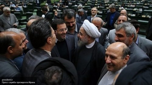 Иран обвинил США и ЕС в нарушении ядерной сделки