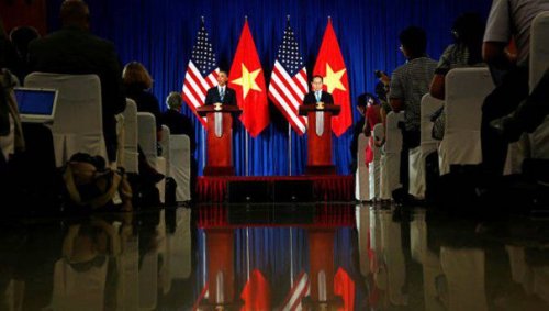 Вооружая Вьетнам, США укрепляют свои позиции в Азии