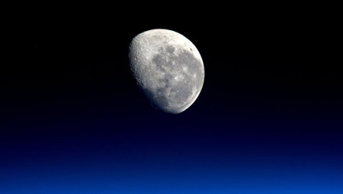 В РФ разработали проект космического корабля "Рывок" для полетов на Луну