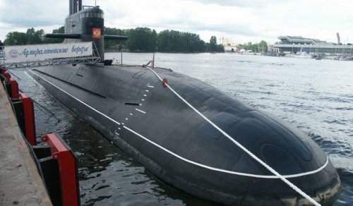 ДЭПЛ «Великий Новгород» и «Колпино» будут переданы флоту до конца ноября