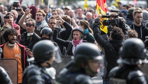 Парижские власти запретили проводить акцию протеста профсоюзов