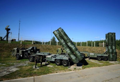 ВКС РФ получат в 2016 году шесть комплексов зенитных ракетных систем С-400
