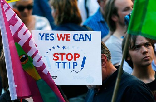 Париж отказывается подписывать соглашение по TTIP с США