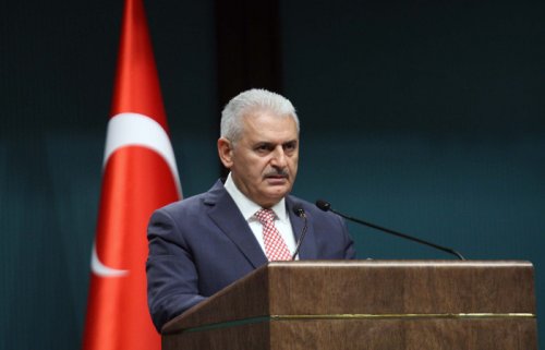 Премьер Турции обвинил ИГ в атаке на аэропорт в Стамбуле