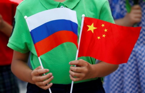 Китай начал снимать ограничения на ввоз продуктов из России