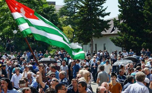 Почему вскипела Абхазия?: Артём Бузила о беспорядках в непризнанной республике 