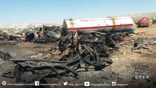 Самолёты ВКС РФ в Сирии уничтожили колонну бензовозов ИГИЛ и "Джебхат ан-Нусра"
