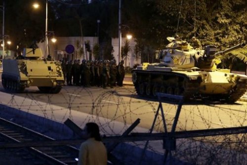 Генштаб Турции заявил о захвате власти в стране 