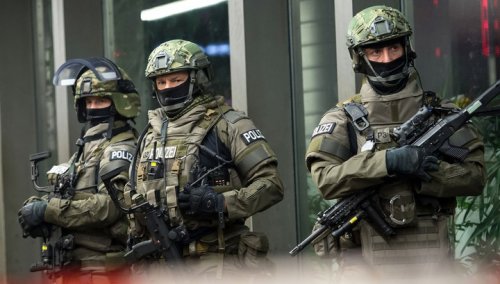 15 человек погибли в Мюнхене в результате стрельбы в торговом центре 