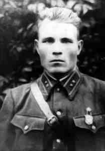 Начальник 13-й заставы Владимир-Волынского погранотряда лейтенант Алексей Лопатин.