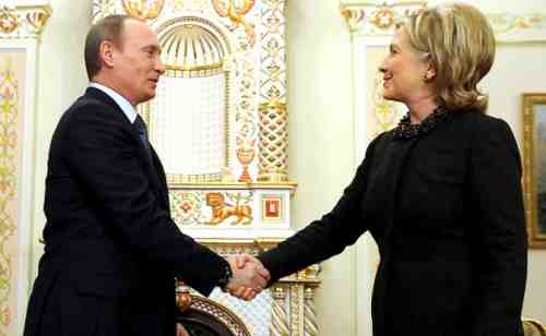 Хиллари Клинтон верит в Россию больше русских 