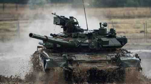 Минобороны Индии одобрило покупку в России 464 танков Т-90
