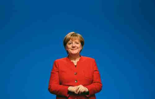 Ангелу Меркель в десятый раз переизбрали председателем ХДС 