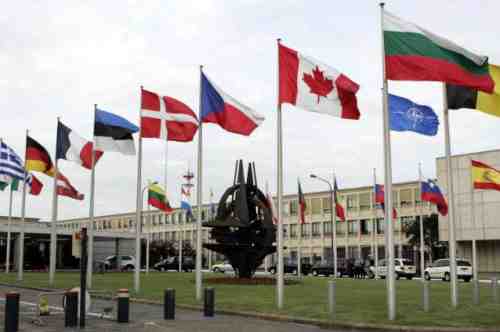 Как в НАТО Эстонию ободряли 