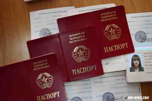 Подписан указ о признании в России документов жителей отдельных районов Донбасса 
