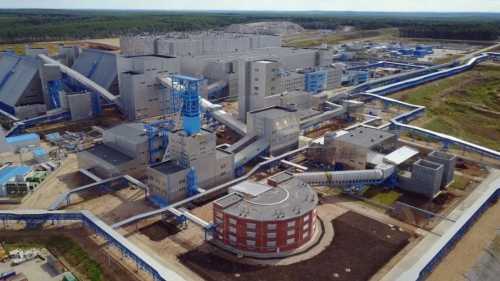 Еще один гигантский завод строится в России. И уже работает