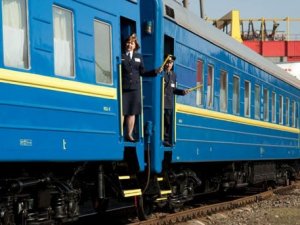 Скандальную проводницу поезда Одесса-Запорожье уволили
