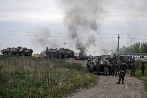 Ситуация в Донбассе накаляется, обе стороны несут большие потери
