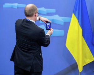 Украинский министр заявил, что желающих финансово помочь Украине много