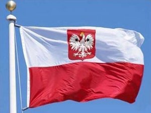 Польша неожиданно возобновила эвакуацию поляков с Донбасса