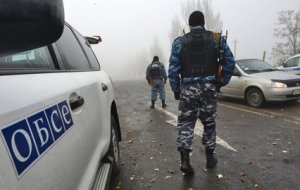 ​Источник RT: Группа ОБСЕ потребовала от украинских военных прекратить огонь по Донецку