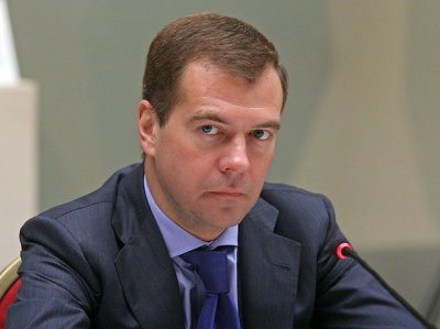 Дмитрий Медведев: ​Помощь МЧС юго-востоку Украины позволила избежать гуманитарной катастрофы
