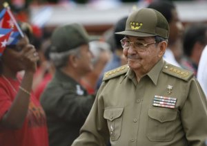 Рауль Кастро: Куба просит США вернуть территорию базы в Гуантанамо