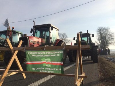 Протесты фермеров в Польше: Варшава тратит 100 миллионов на Украину, но не платит своим крестьянам